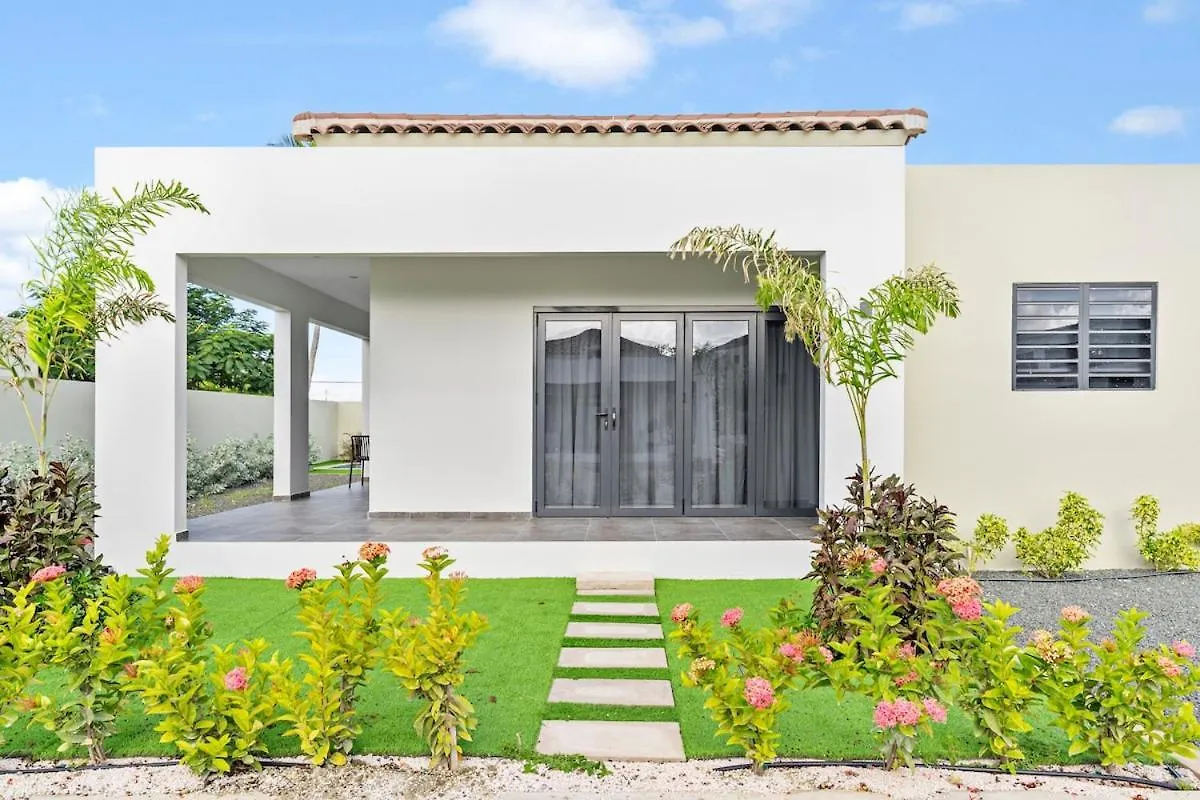 Lovely Villa Alegria W Private Pool & Location! Willemstad