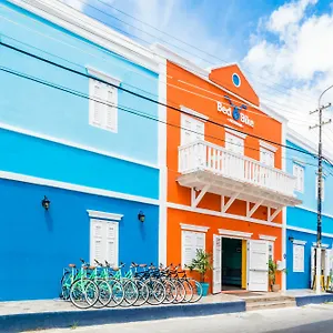  Hostel Bed & Bike Curacao